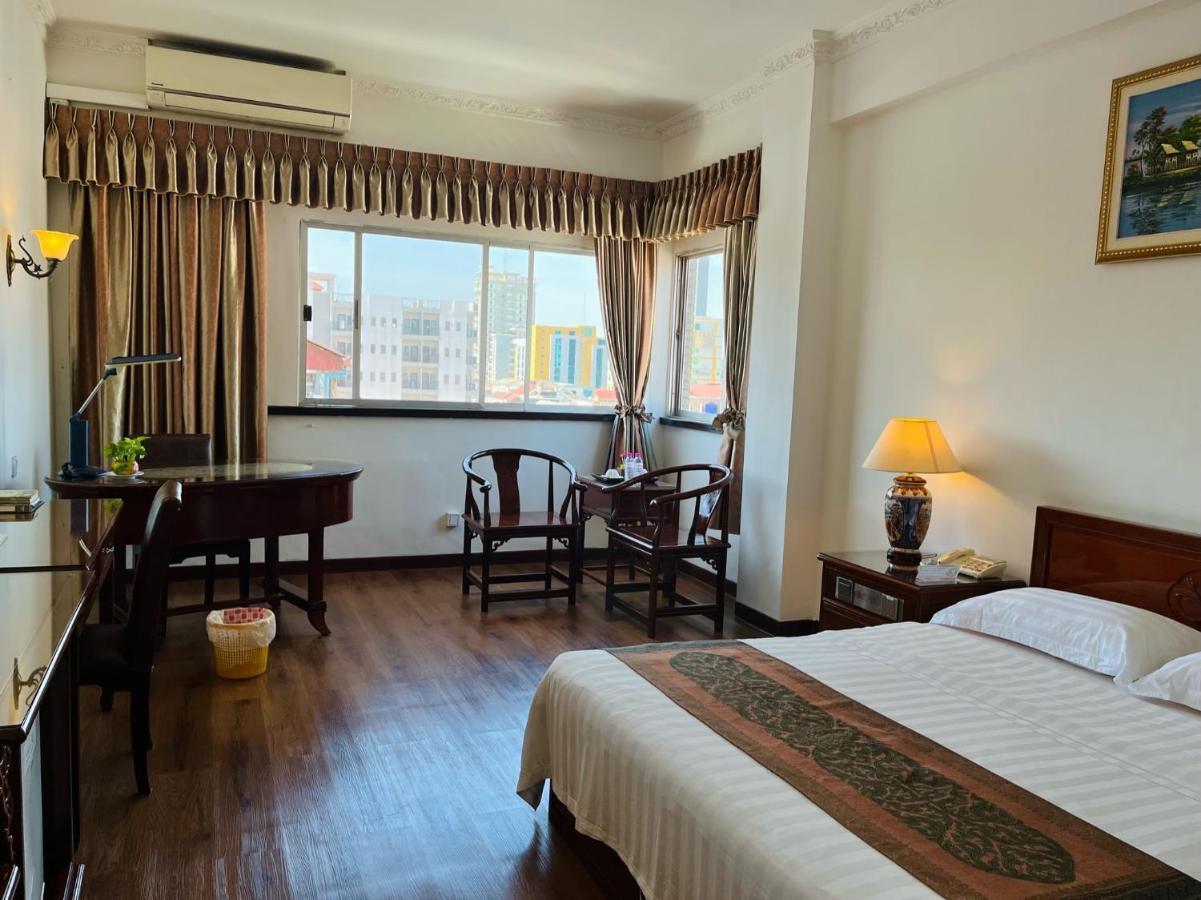 Chung Hsin Hotel 中信酒店 Phnom Penh Dış mekan fotoğraf