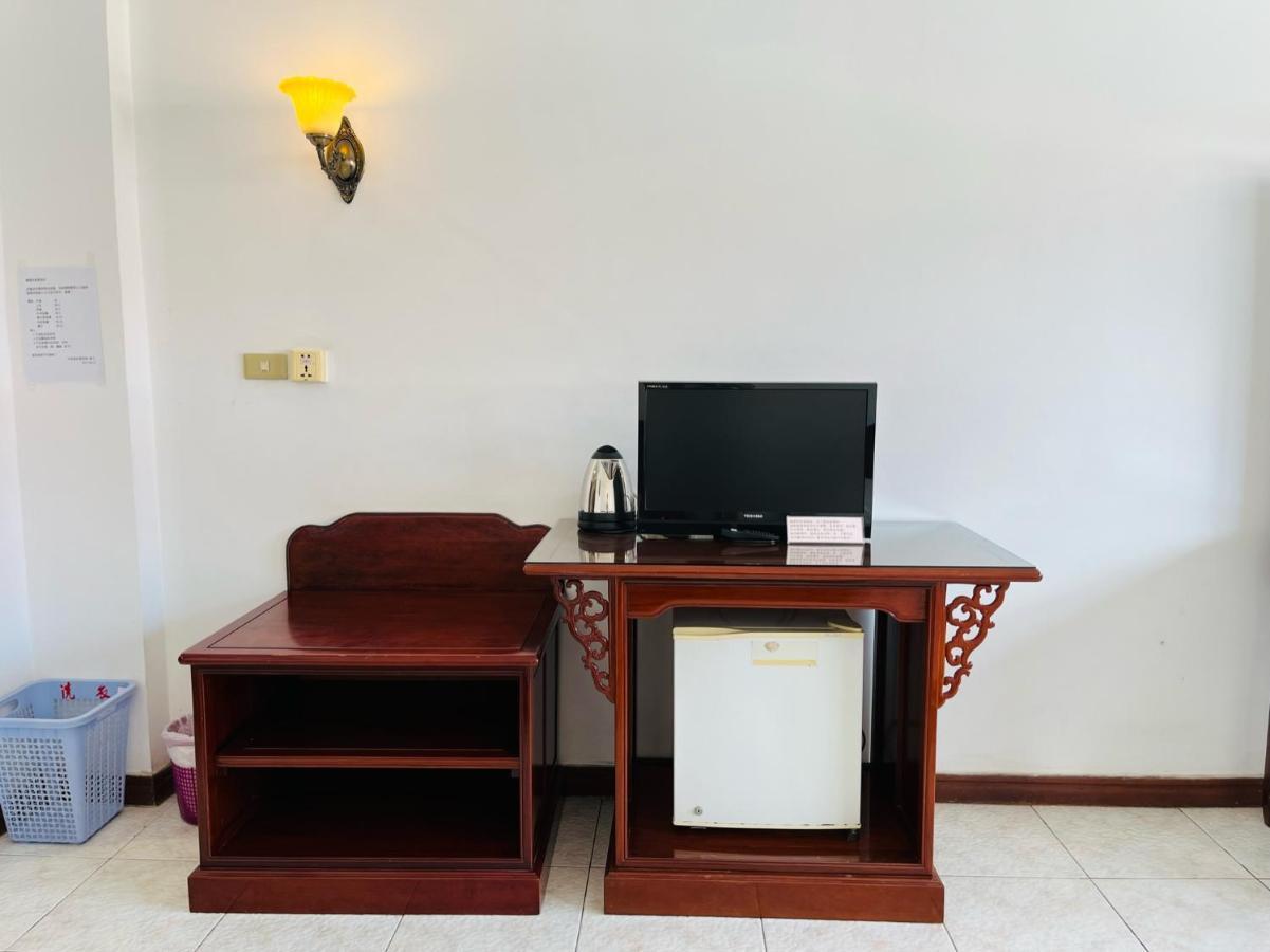 Chung Hsin Hotel 中信酒店 Phnom Penh Dış mekan fotoğraf