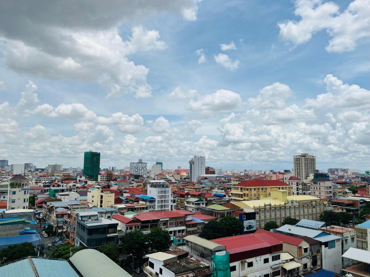 Chung Hsin Hotel 中信酒店 Phnom Penh Dış mekan fotoğraf