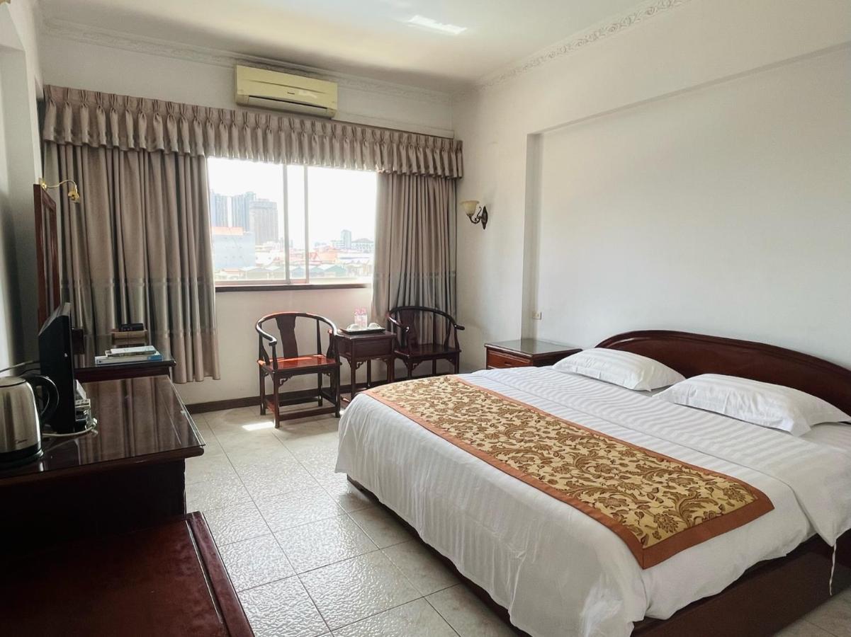 Chung Hsin Hotel 中信酒店 Phnom Penh Dış mekan fotoğraf